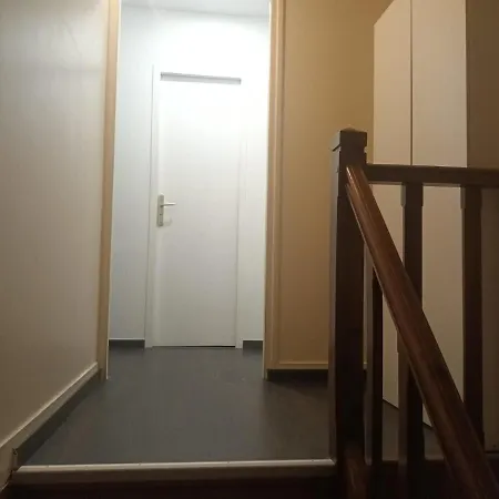 La Vallee, Spacieuse Maison 6 Chambres, *