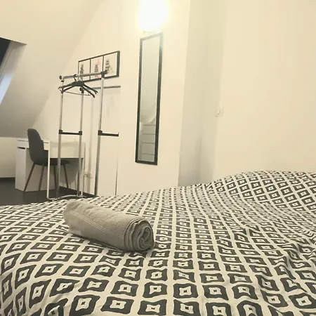 La Vallee, Spacieuse Maison 6 Chambres, Casa vacanze Le Havre